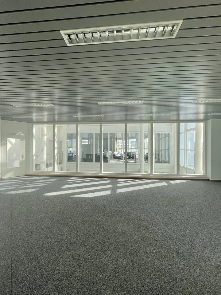 ROMONT - Local commercial