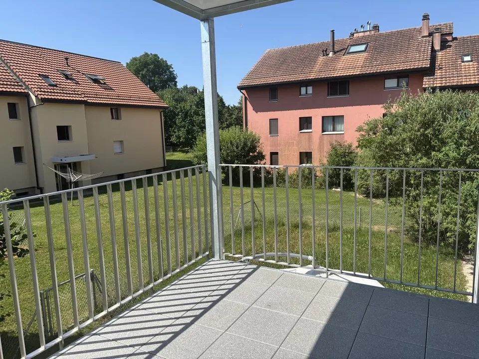 Delizioso appartamento di 4.5 locali al 1° piano situato in campagna