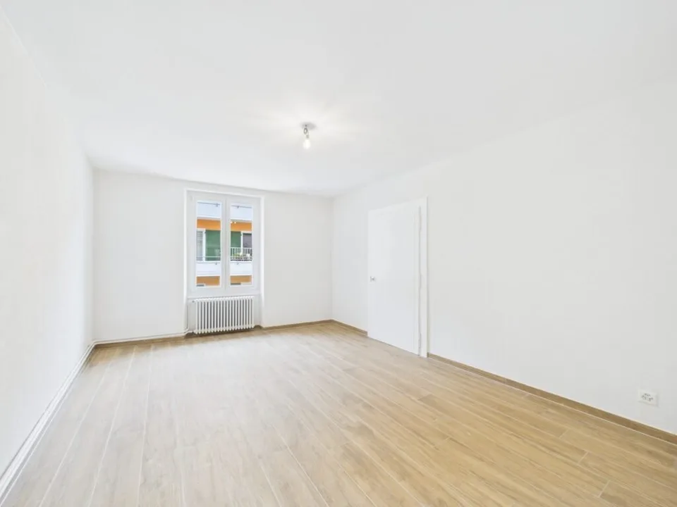Très bel appartement de 4,5 pièces entièrement rénové au coeur de Vallorbe
