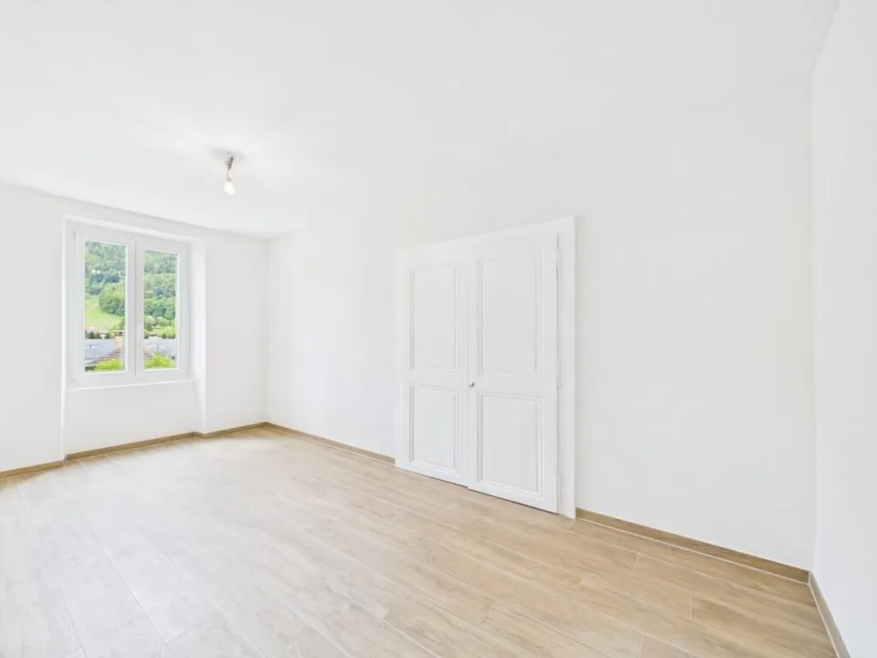 Superbe 4,5 pièces rénové avec balcon plein sud