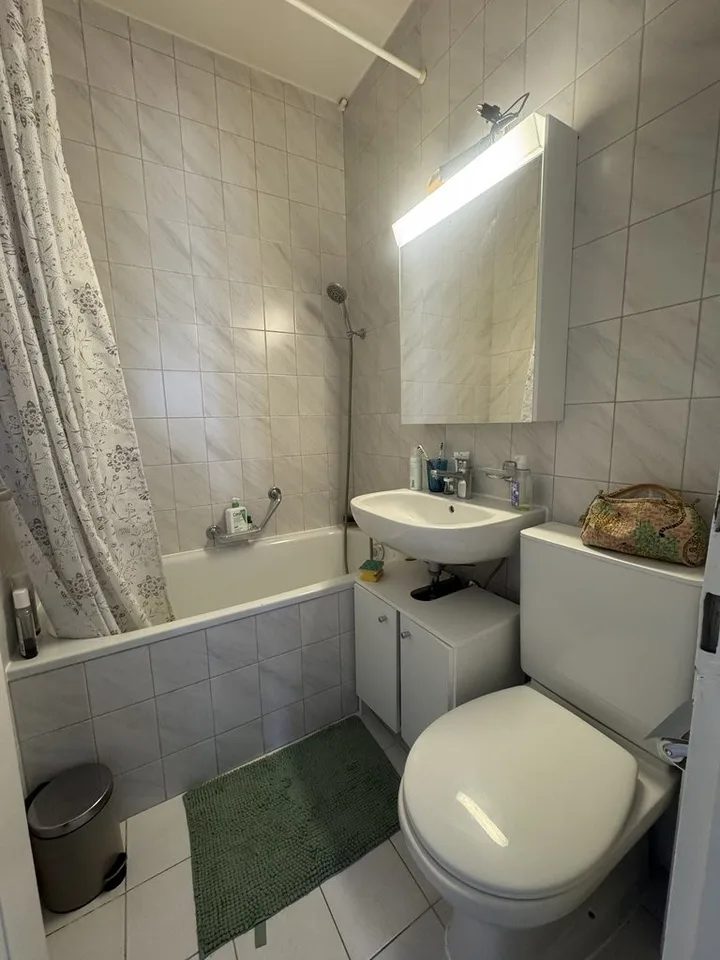 Bel appartement de 2,5 pces, proche du parc Mon-Repos