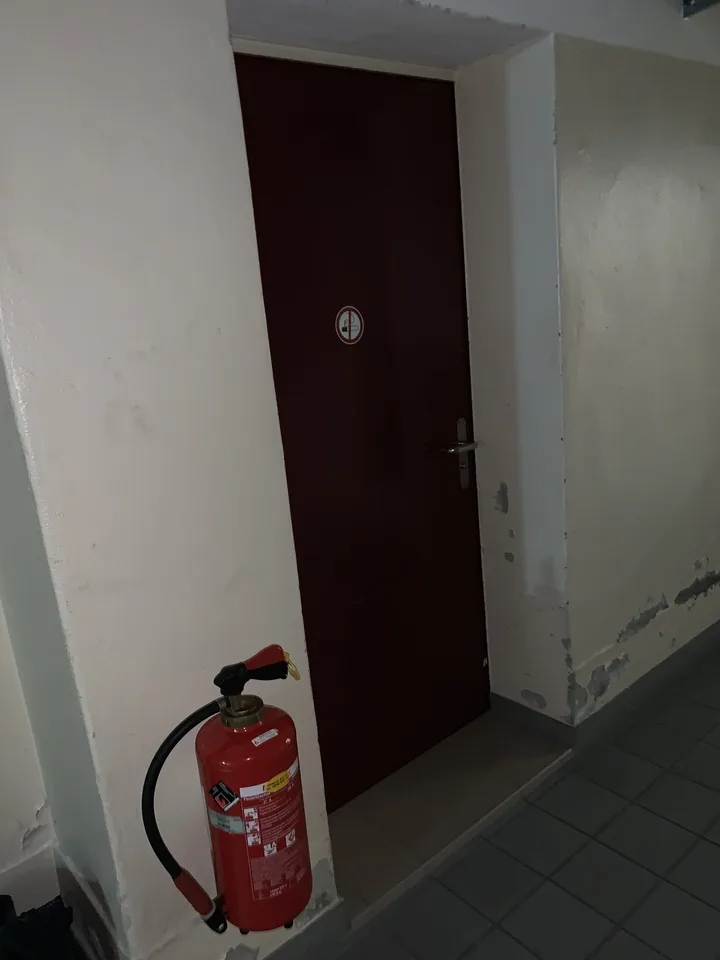 Dépôt de 23 m2 à louer à deux minutes à pied de la gare de Montreux
