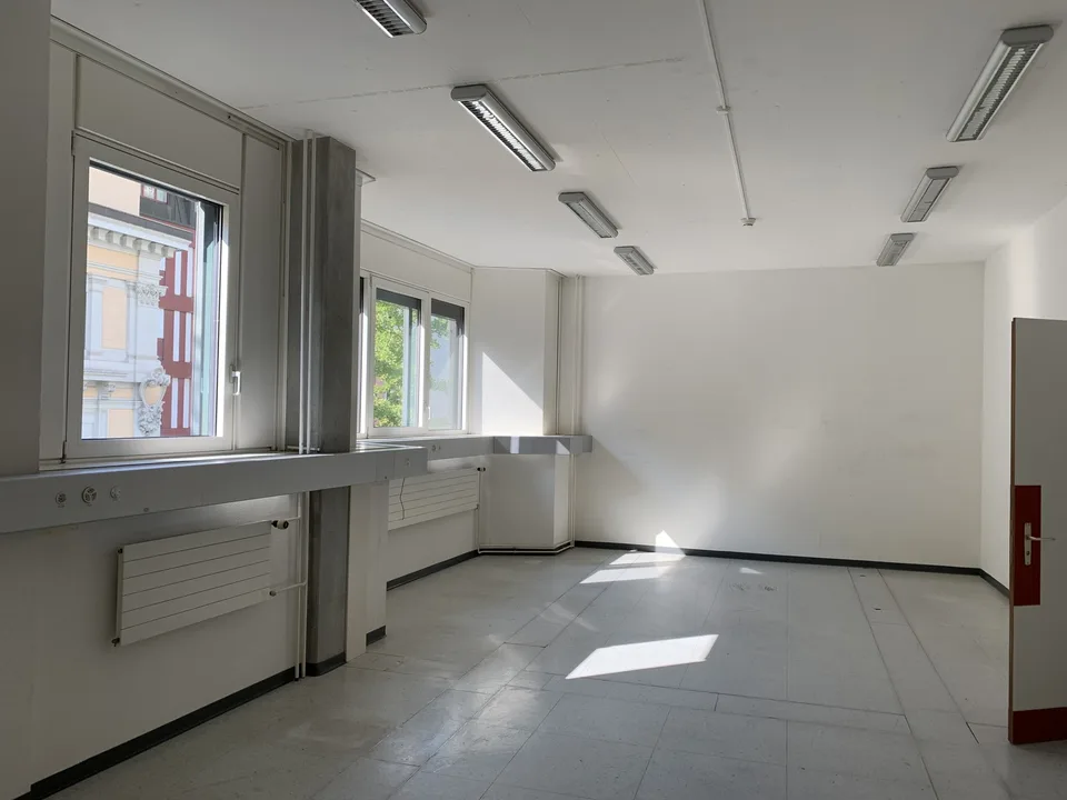 Montreux à 2 minutes de la gare - bureaux – foto 8 di 10