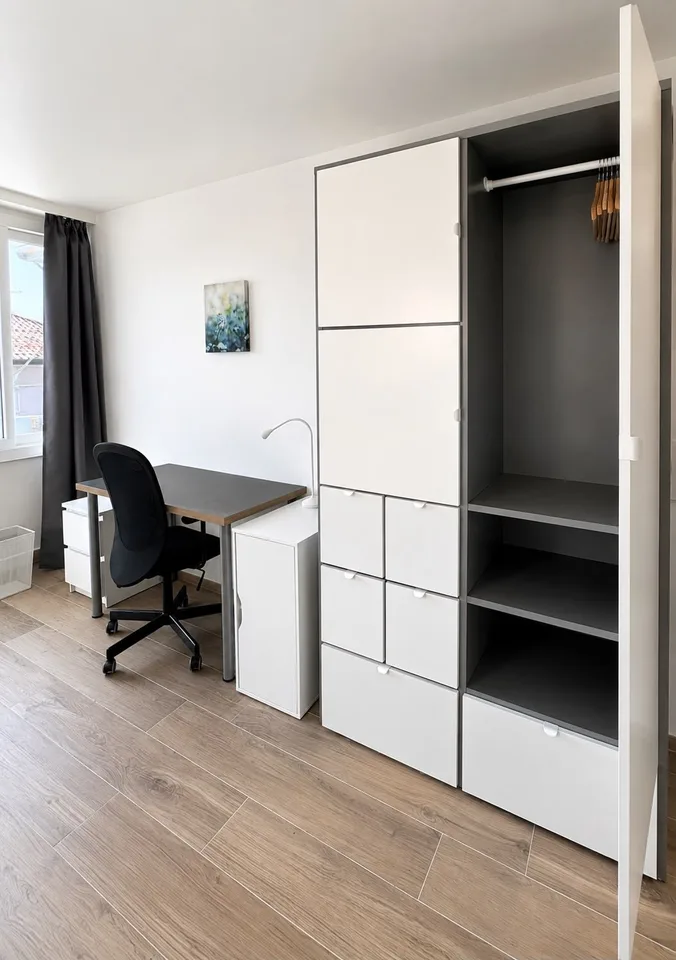 Studio meublé avec balcon – Lausanne CHF 1’670.–/mois, charges comprises