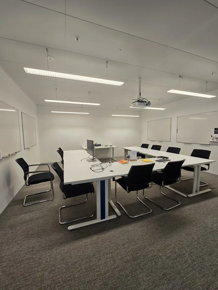 Surface de 600m2 disponible à Vidy-Ouchy !
