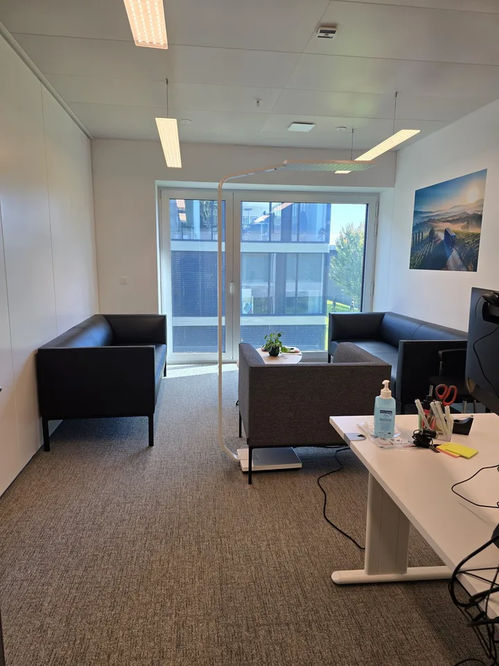 Surface de 600m2 disponible à Vidy-Ouchy !