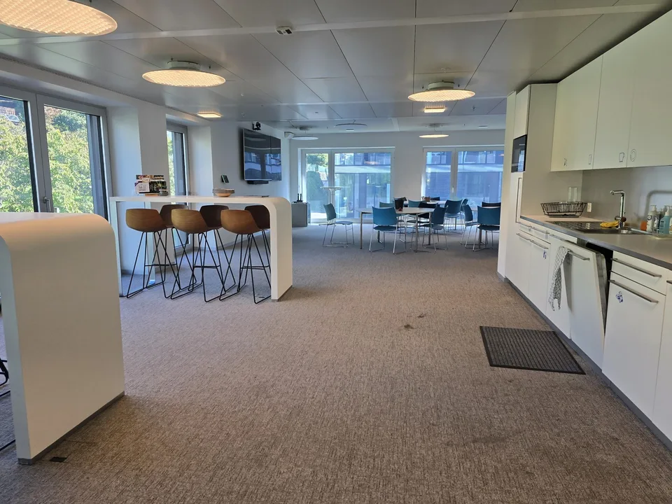 Surface de 600m2 disponible à Vidy-Ouchy !