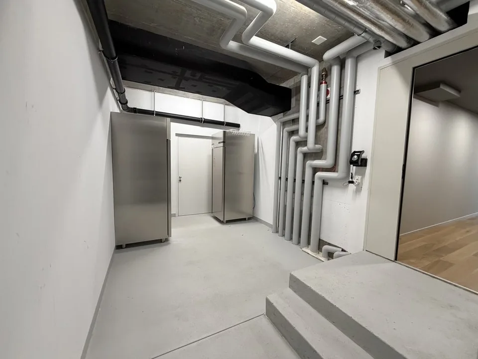 Vous rêvez d'ouvrir un café ? Surface à louer de 84.10 m2