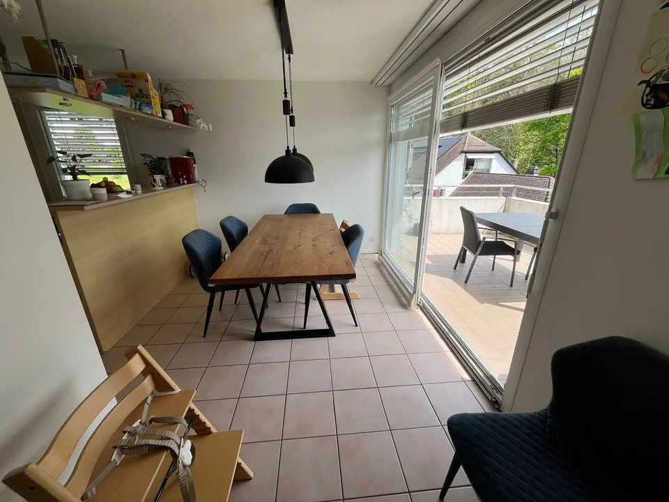 Appartement de 4.5 pièces avec balcon et belle vue à Lutry (sous-location de durée déterminée)