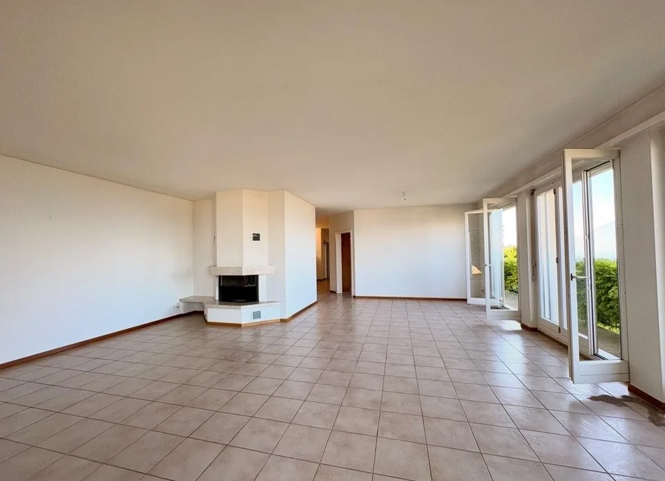 Villa de 6,5 pièces au coeur des vignes avec vue panoramique.