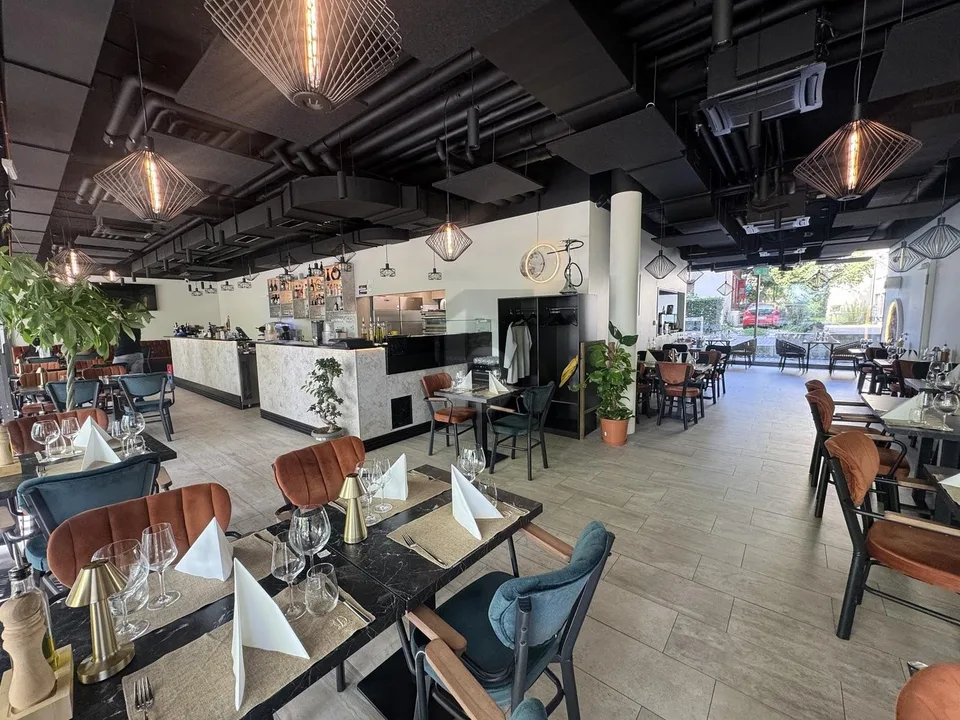 OPPORTUNITÉ AU CUR DUN QUARTIER EN PLEIN ESSOR