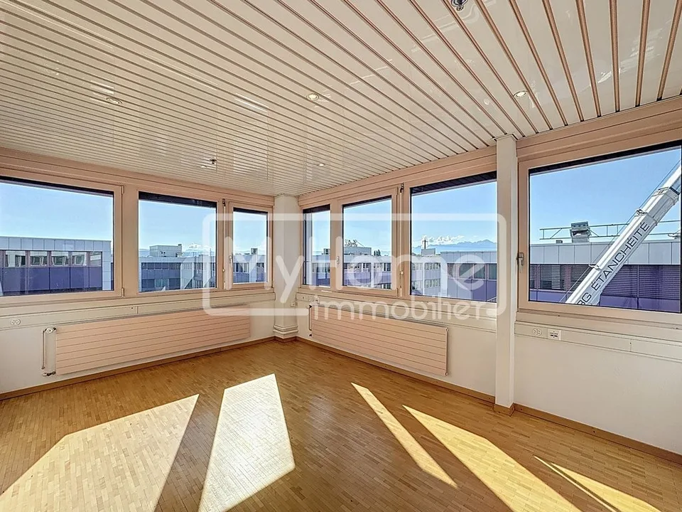 Local commercial de 104 m2 à louer