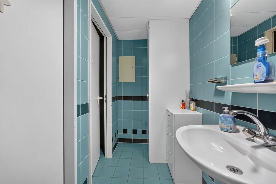Surface administrative de 352 m2 disponible à Lausanne – Foto 9 von 9