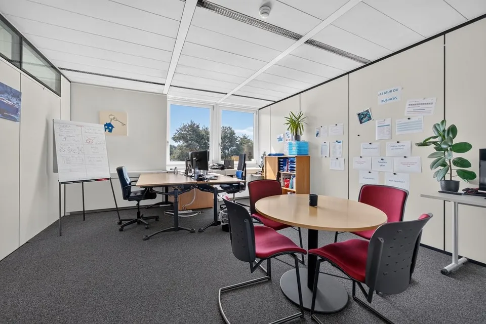 Surface administrative de 352 m2 disponible à Lausanne – Foto 7 von 9