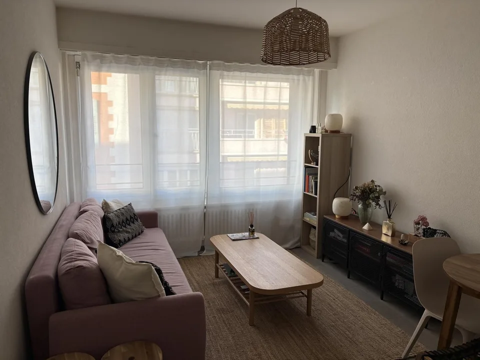 Furnished 2.5-room Apartment Sublet - Lausanne Center