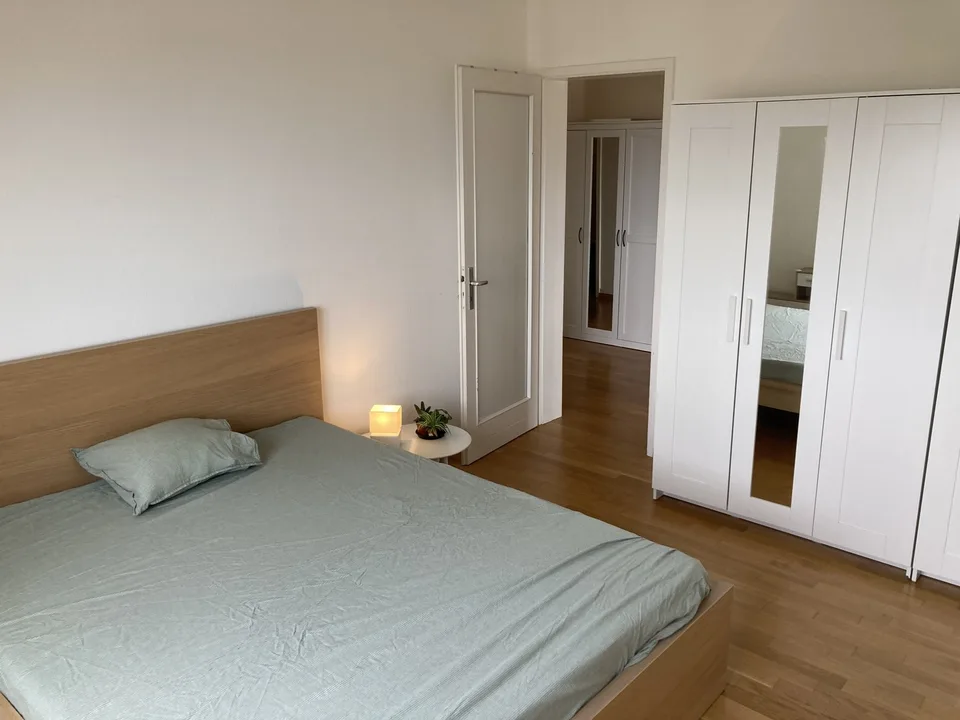 Chambre disponible avec vu magnifique dans un appartement 3 Pieces