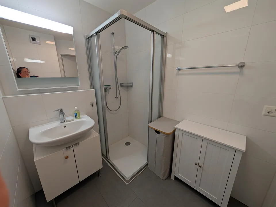 Studio lumineux à Renens, proche des transports