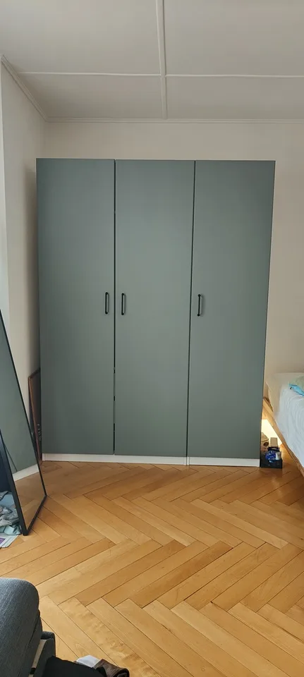 Chambre meublée lumineuse avec balcon / Bright furnished room with balcony