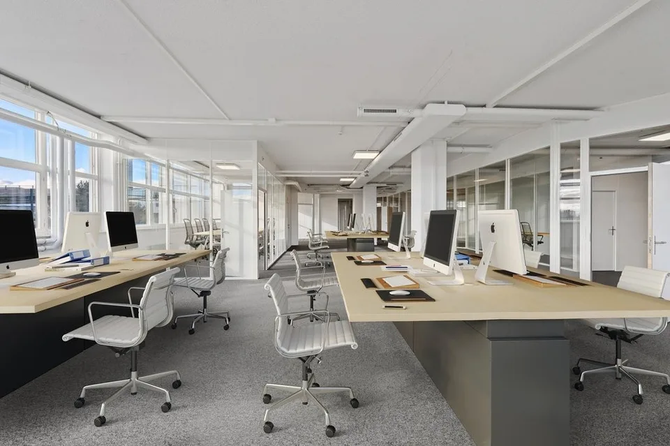 Bureaux à 5 minutes de la gare CFF et de l'autoroute A1