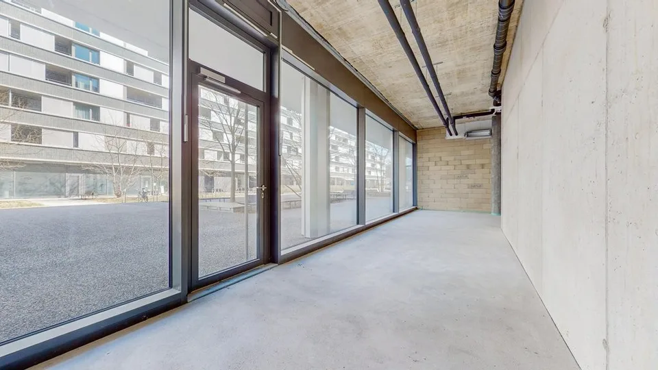 Quartier en pleine expansion, belle arcade de 42 m2, au gré du preneur