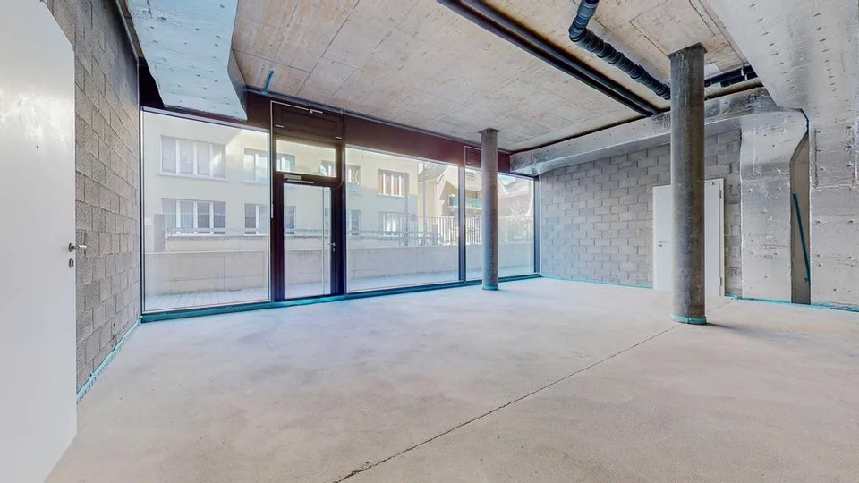 Quartier en pleine expansion, belle arcade de 62 m2, au gré du preneur