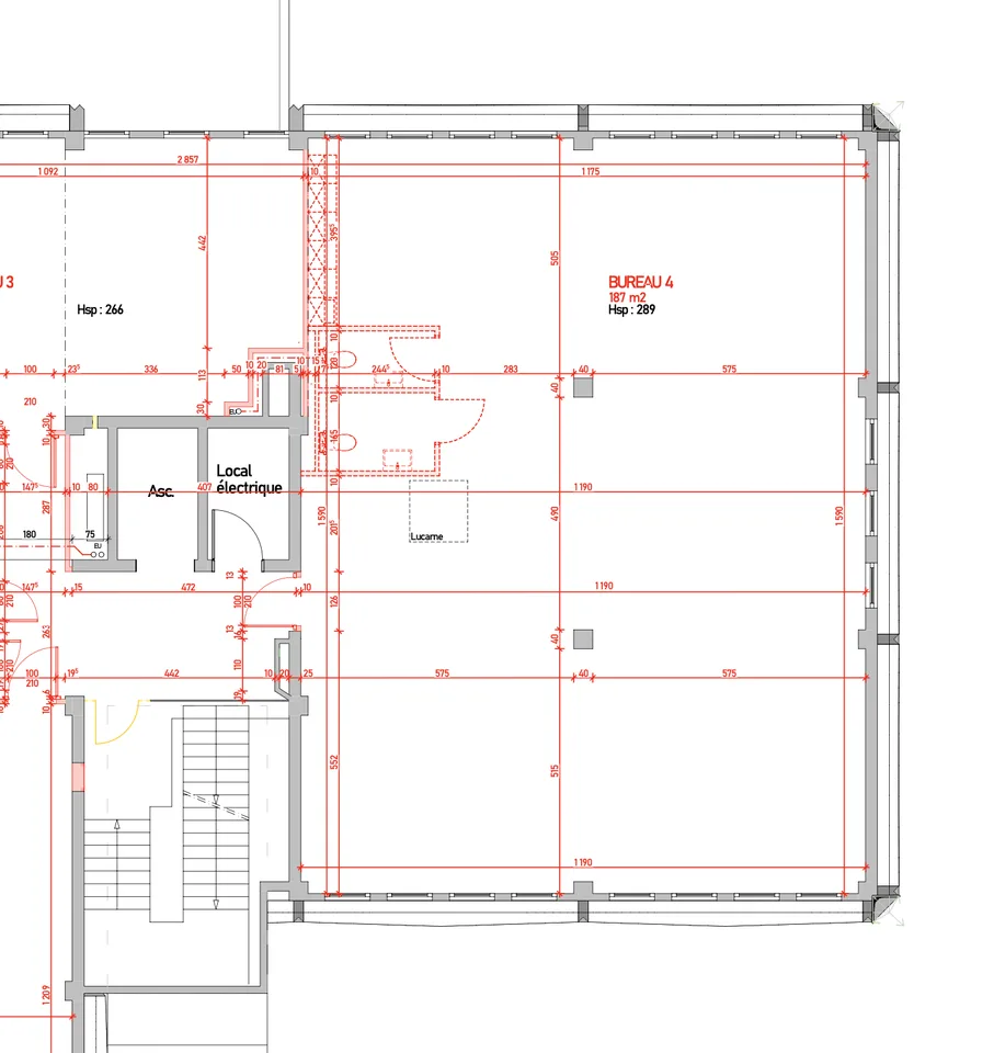 Surface de 187 m2 brute