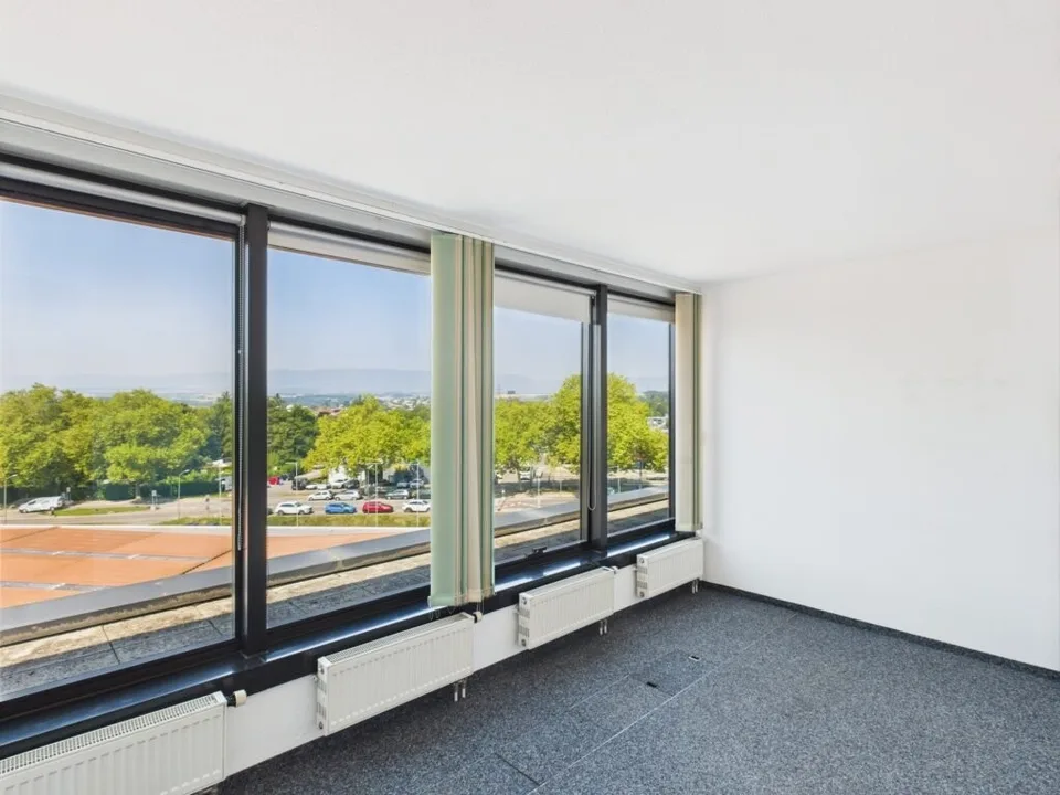 Magnifique bureau de 249 m2 sis dans un immeuble bénéficiant d'un emplacement stratégique