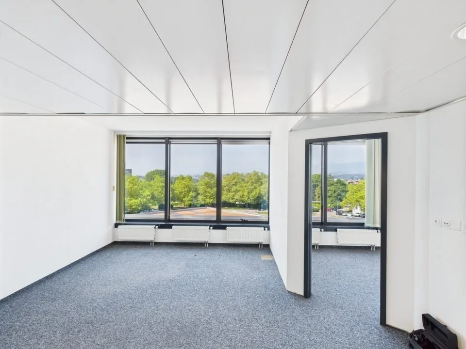 Magnifique bureau de 249 m2 sis dans un immeuble bénéficiant d'un emplacement stratégique