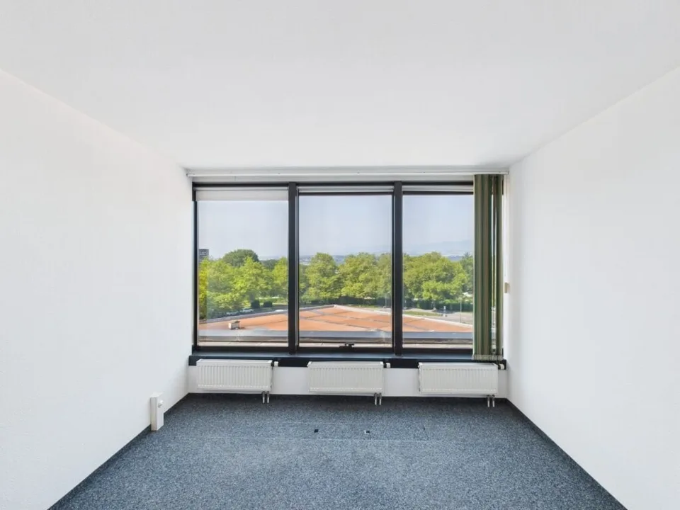 Magnifique bureau de 249 m2 sis dans un immeuble bénéficiant d'un emplacement stratégique – foto 8 di 12