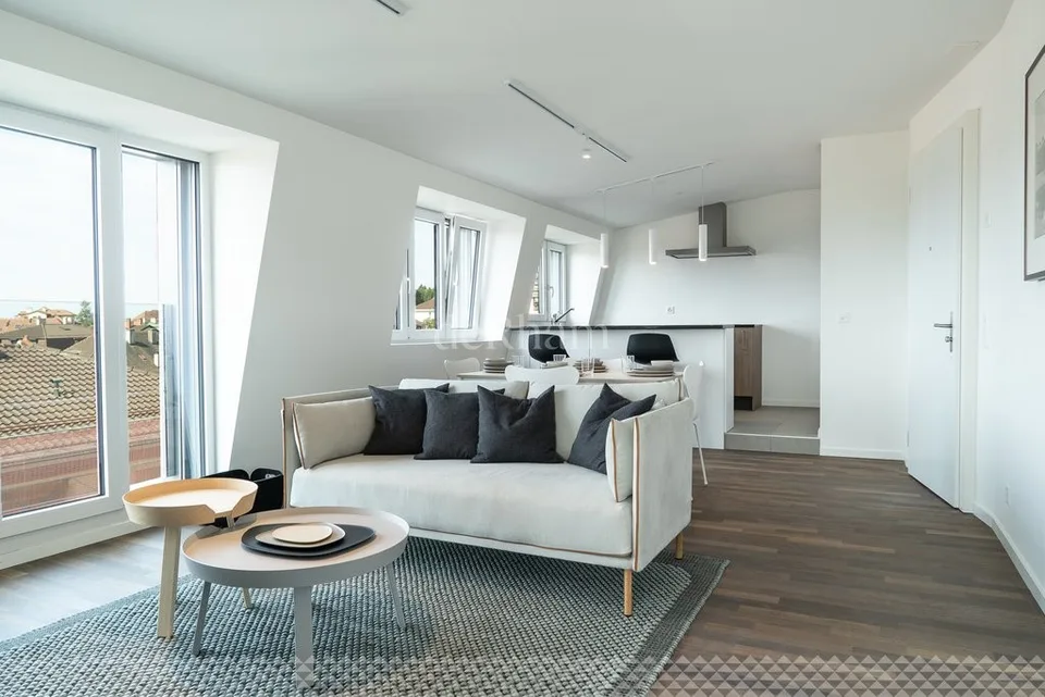 Magnifique loft de standing situé en attique - Quartier Chailly