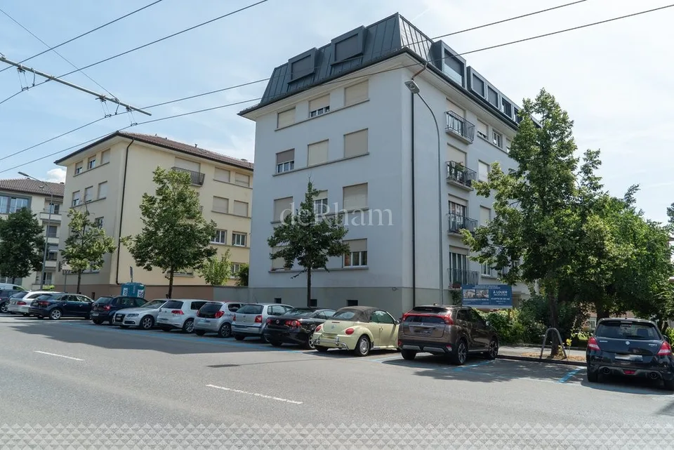 Magnifique loft de standing situé en attique - Quartier Chailly