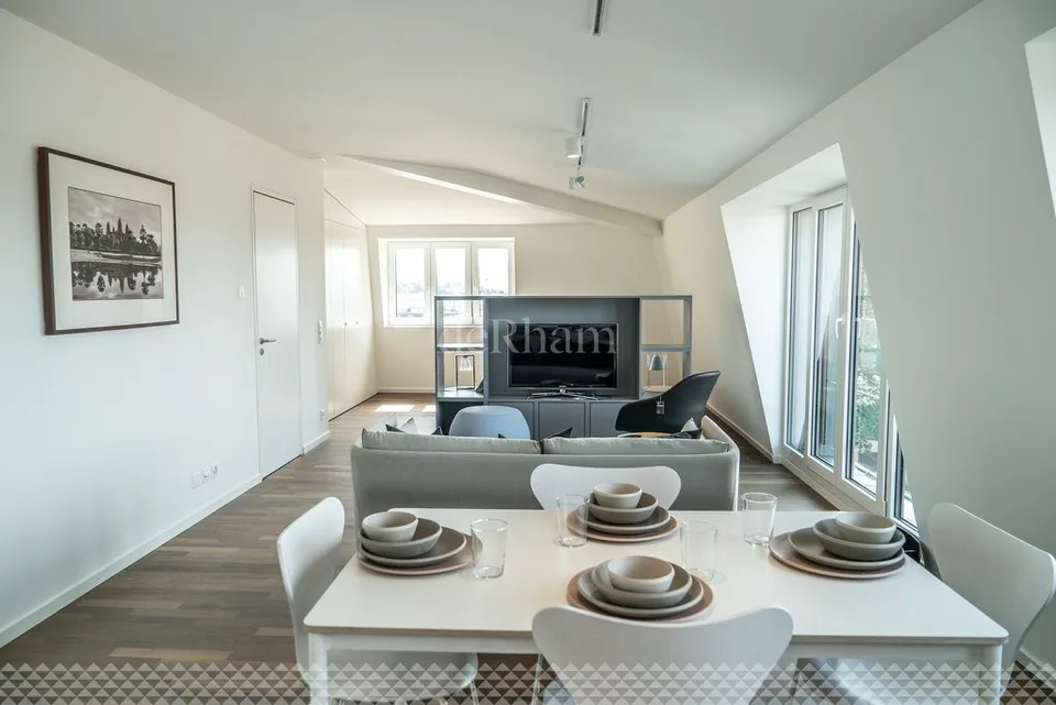 Magnifique loft de standing situé en attique - Quartier Chailly