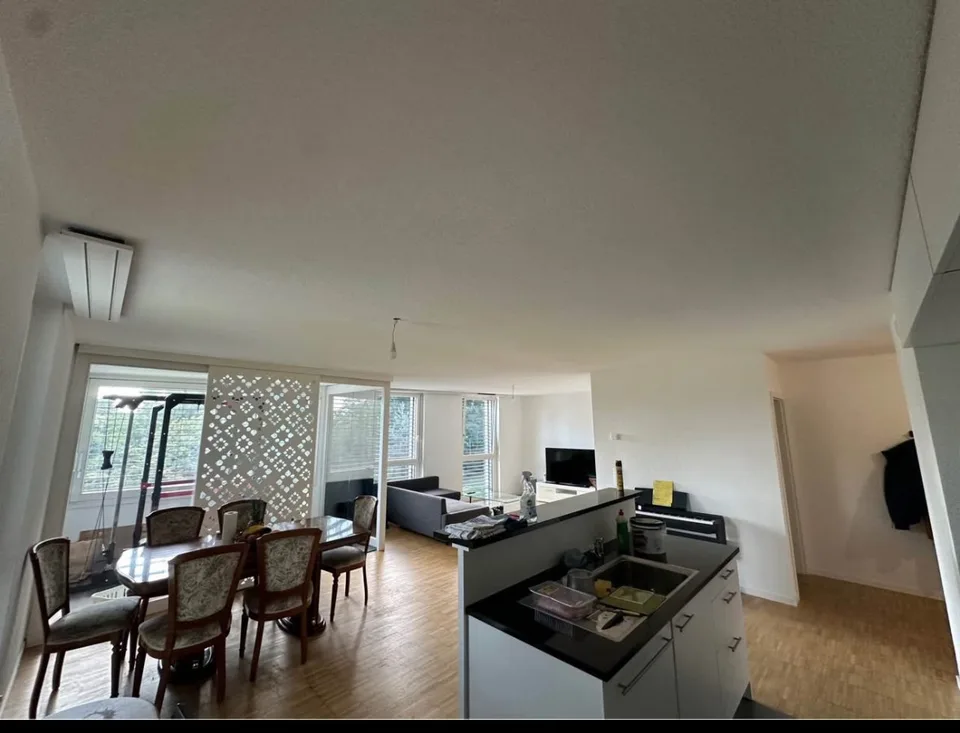 À louer dès le 15 au 30 mai : magnifique et spacieux appartement de 4,5 pièces à Prilly-Malley