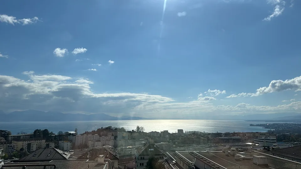 Appartement de 2.5 pièces à deux pas du center ville avec vue