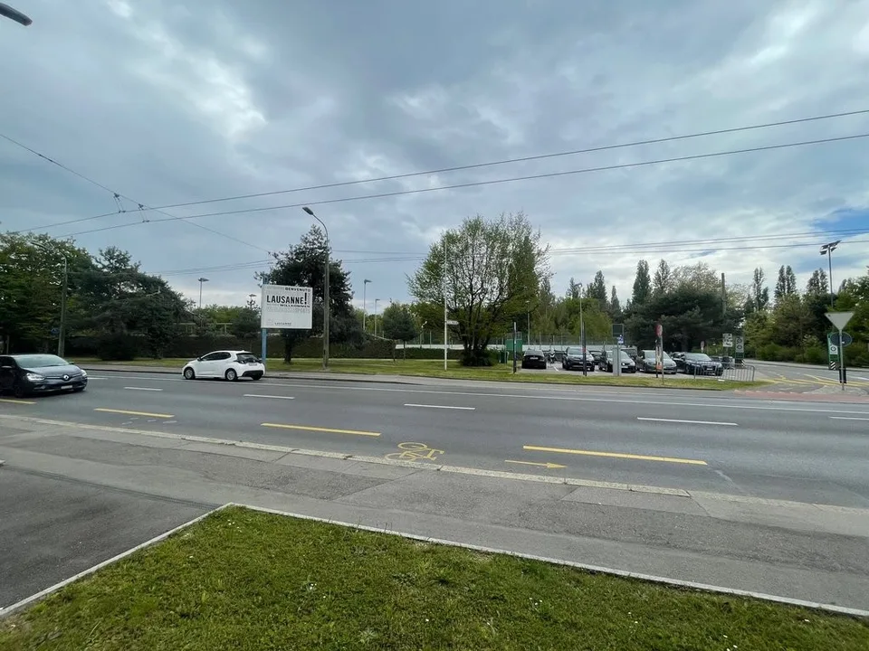 Votre dépôt proche des accès autoroutiers !