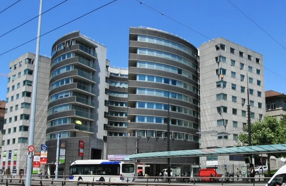 Belle surface de bureaux dans immeuble emblématique à Lausanne