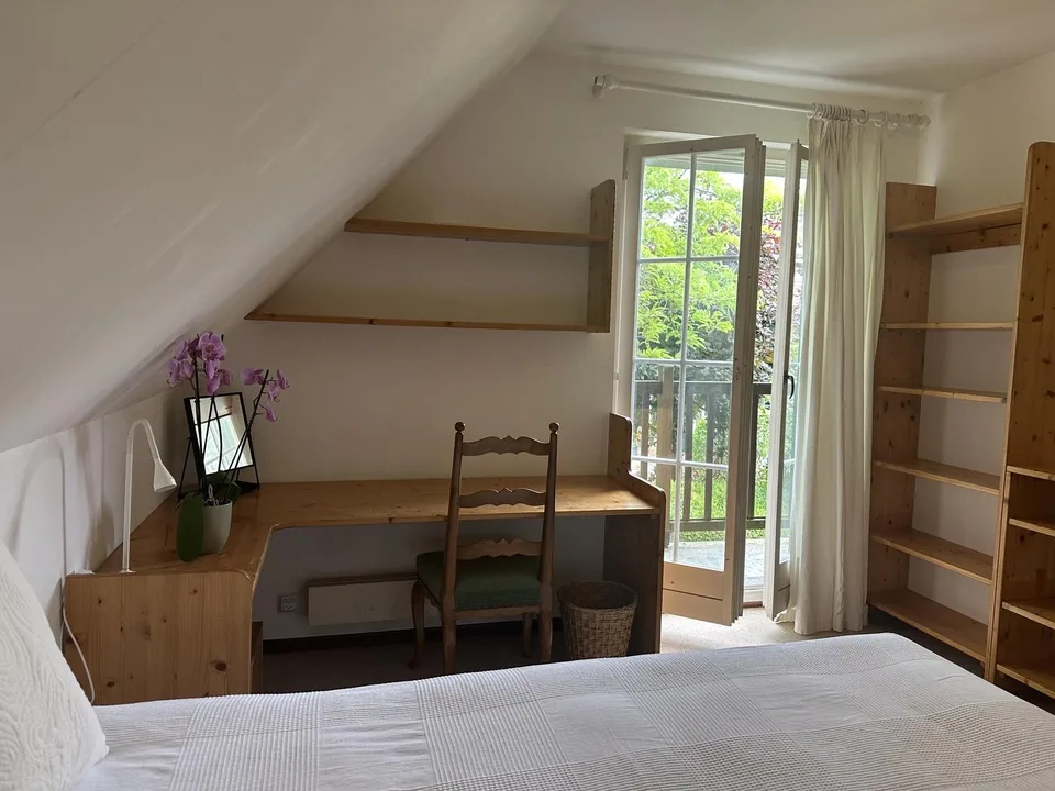 FURNISHED ROOM TO RENT / COPPET - A 9-minute train ride from Geneva