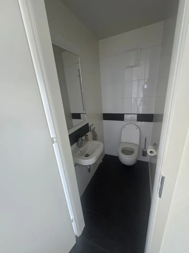 3.5 APPARTEMENT  BURSINS MODERNE AVEC BALCON — DISPONIBLE DÈS LE 1ER AOÛT (négociable)