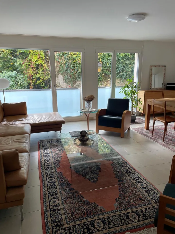 Magnifique duplex de 4,5 pièces au centre de Nyon (152 m2)