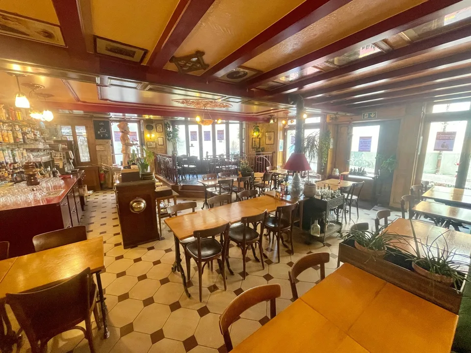 Rendement 6,3% net à un investisseur. Restaurant avec les murs à Aubonne – Foto 17 von 29
