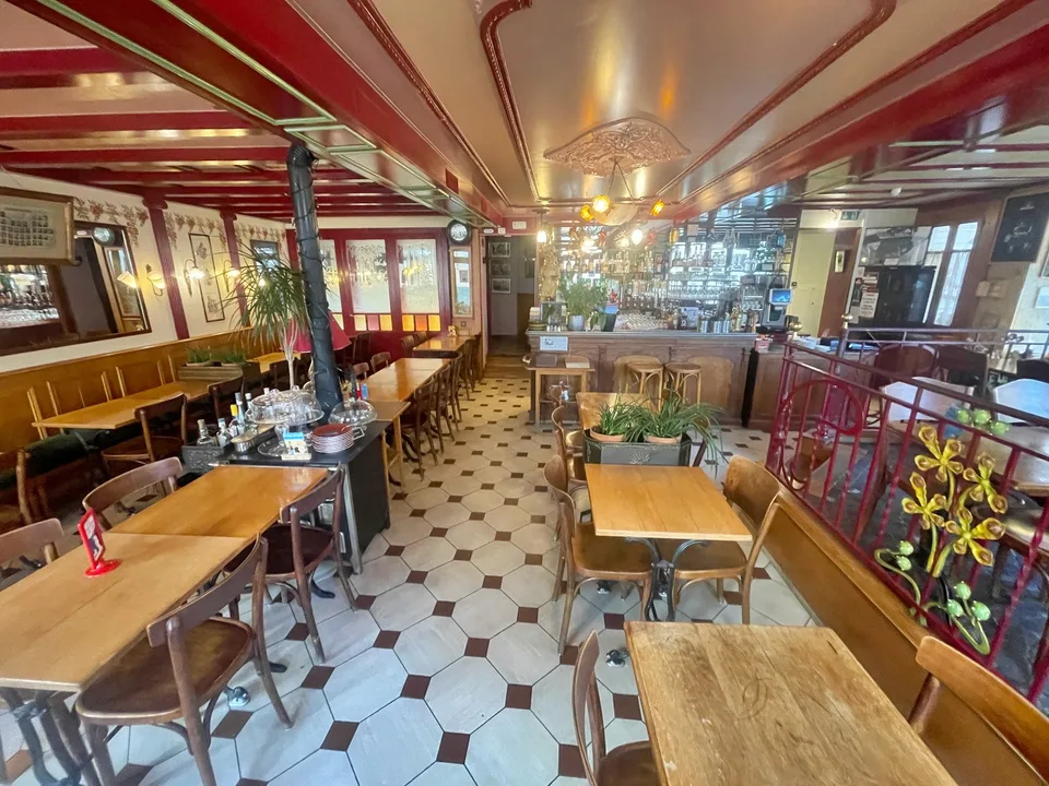 Rendement 6,3% net à un investisseur. Restaurant avec les murs à Aubonne – Foto 18 von 29