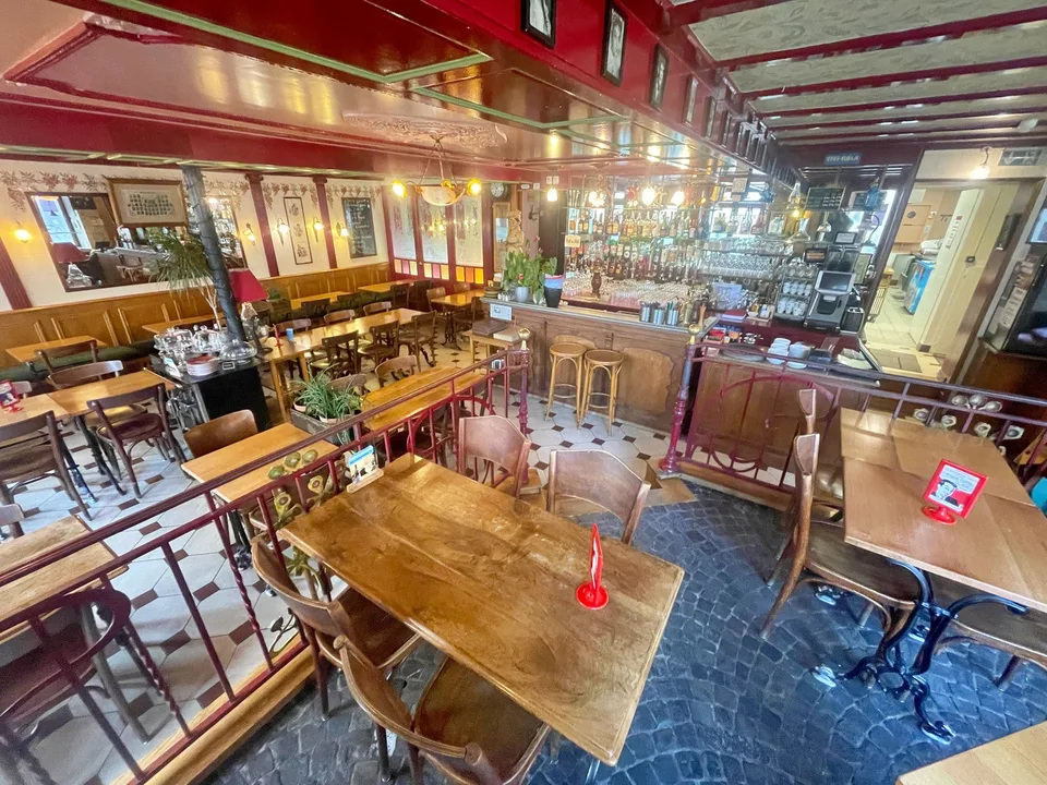 Rendement 6,3% net à un investisseur. Restaurant avec les murs à Aubonne – Foto 22 von 29