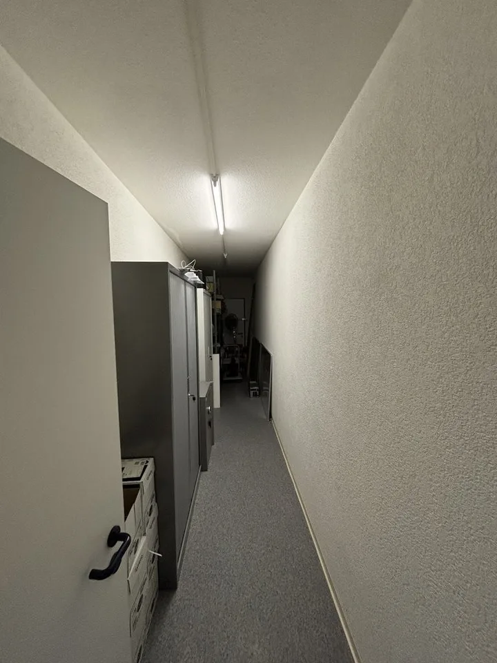 À saisir ! Superbe surface de bureau lumineuse dans bâtiment mixte – foto 7 di 9