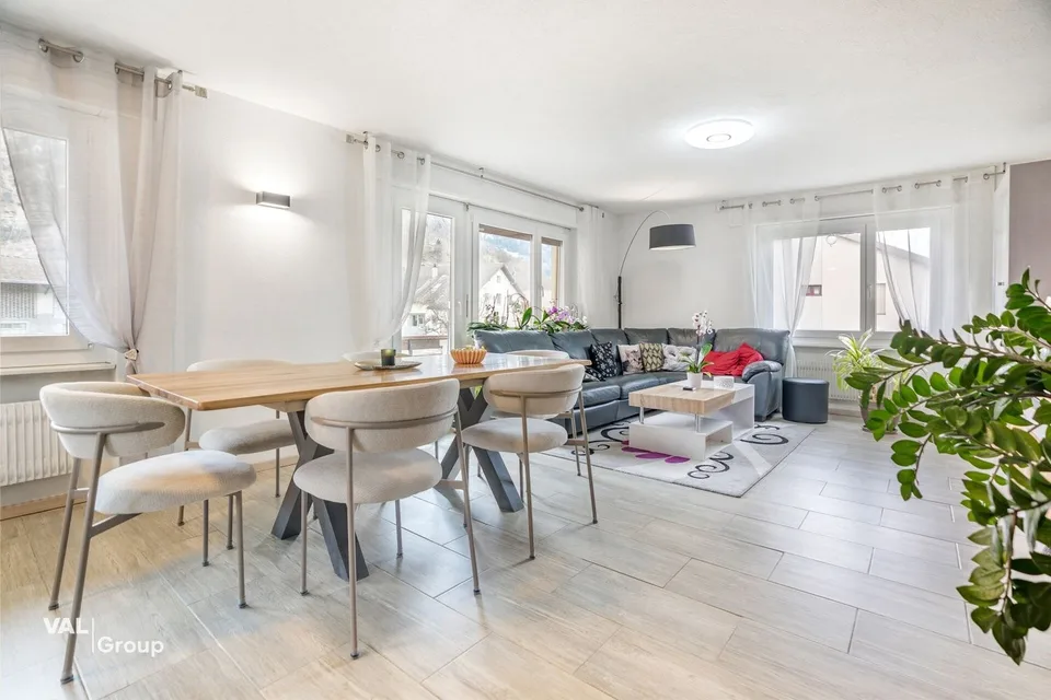 Stilvoll renoviert mit viel Platz und Charme