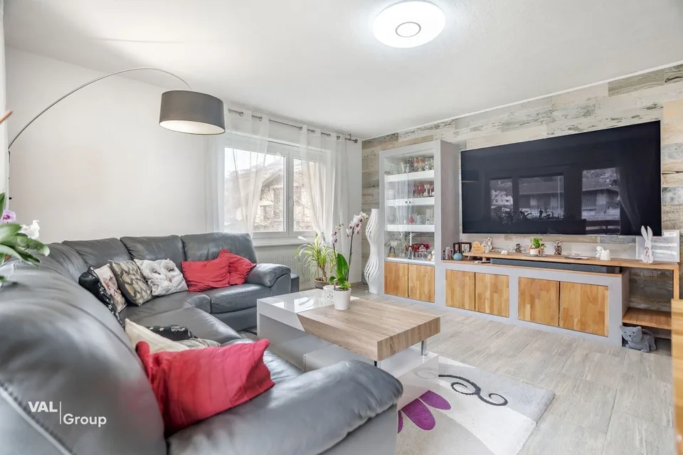 Stilvoll renoviert mit viel Platz und Charme