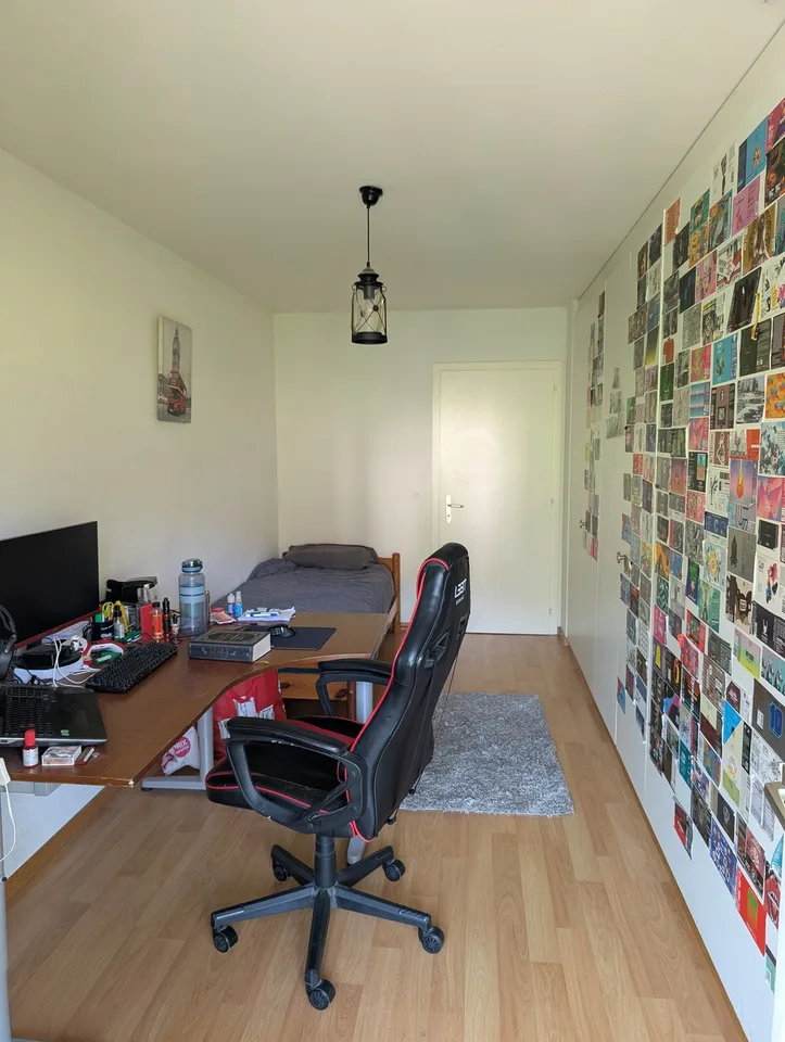 Une chambre dans une collocation au centre de Sion