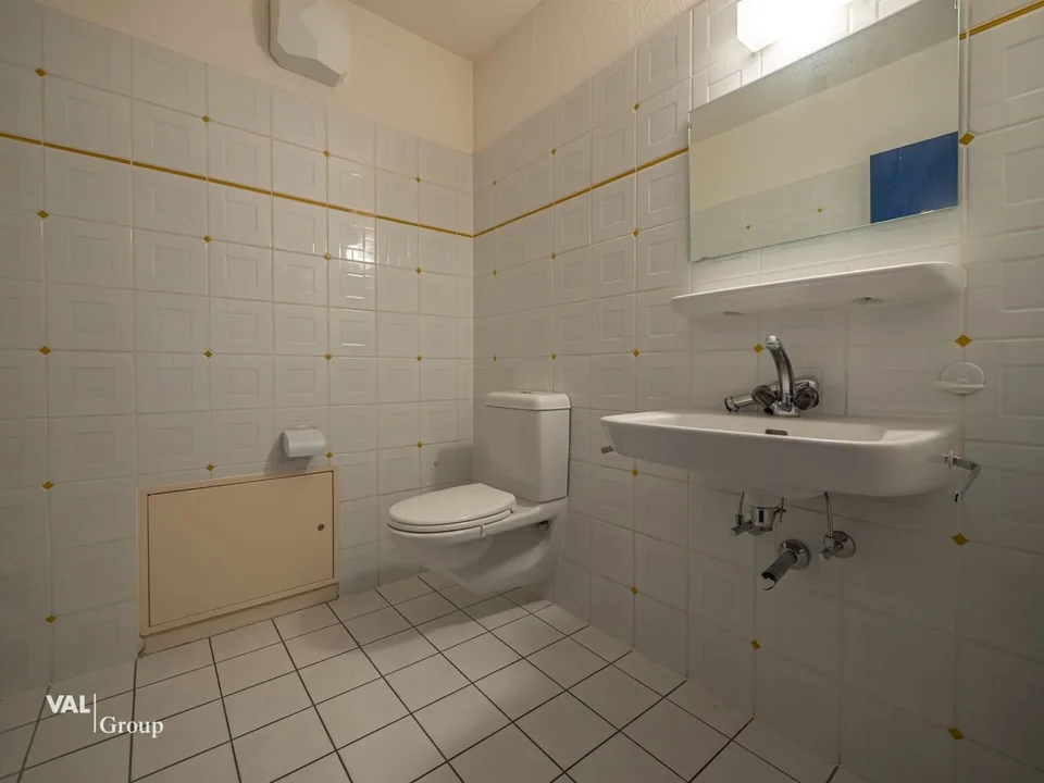 Bureau à Louer à Sierre - Emplacement Idéal avec 137 m² – Foto 7 von 10