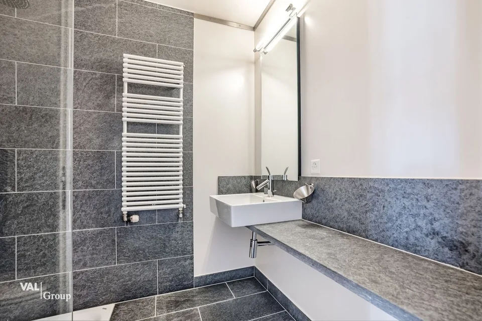 Duplex-Penthouse mit Dachterrasse im Herzen der Stadt – Foto 11 von 13