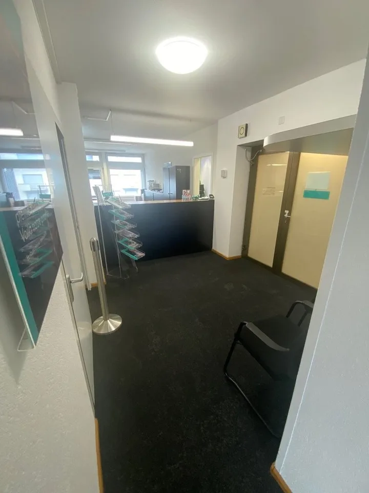 Bureau au centre-ville près de la gare – photo 8 sur 11