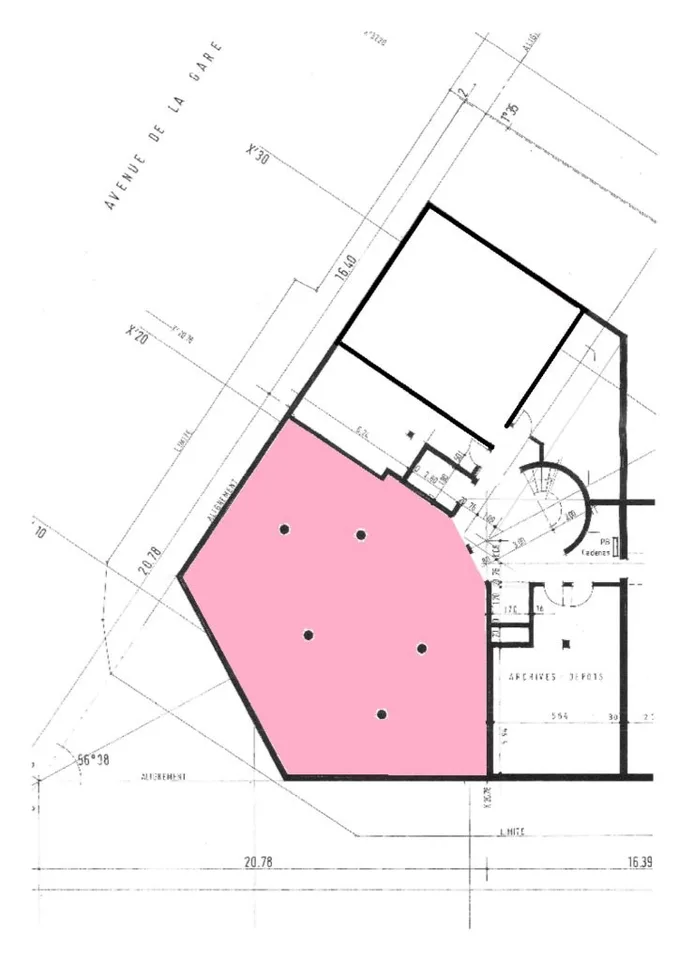 Dépôt cherche locataire près de la gare